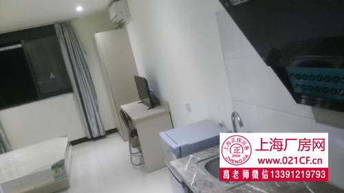 G1409 青浦區(qū)華新 整棟四層公寓出租轉(zhuǎn)讓 面積3500平方（含7間門(mén)店） 年收租160-200萬(wàn)