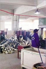 閑置廠房成小作坊 武漢“爛尾”工業(yè)園或“復(fù)活”