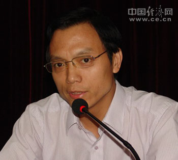 張?jiān)迫沃心瞎こ套稍冊(cè)O(shè)計(jì)集團(tuán)黨委書記、總經(jīng)理(圖簡(jiǎn)歷)